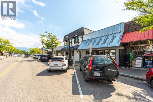 10109 Main Street, Summerland, BC, photo 2