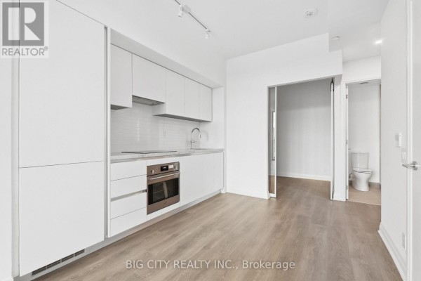Den - 1011 - 25 Frederick Todd Way, Toronto, ON M4G4E8 Photo 4