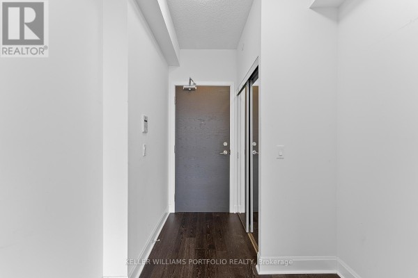 Kitchen - 1011 - 33 Shore Breeze Drive, Toronto, ON M8V0G1 Photo 3