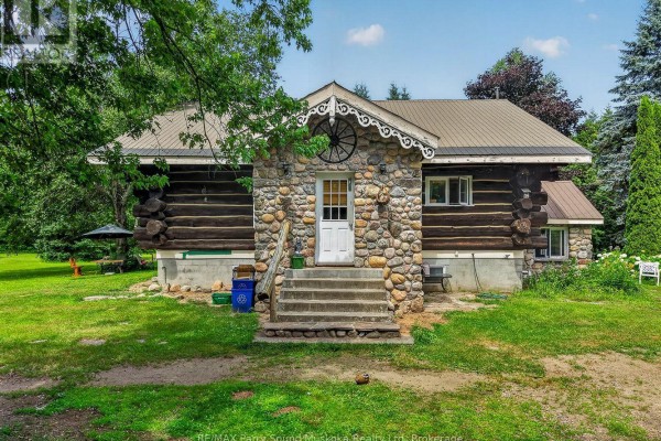 Foyer - 1011 Orange Lodge Road, Muskoka Lakes, ON P0C1H0 Photo 3