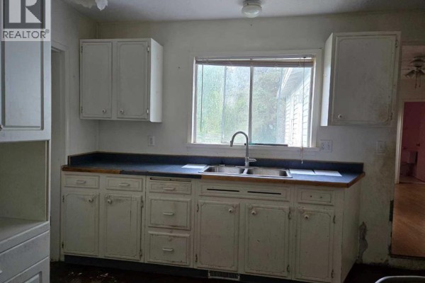 10111 102 Avenue, Hythe, AB T0H2C0 Photo 5