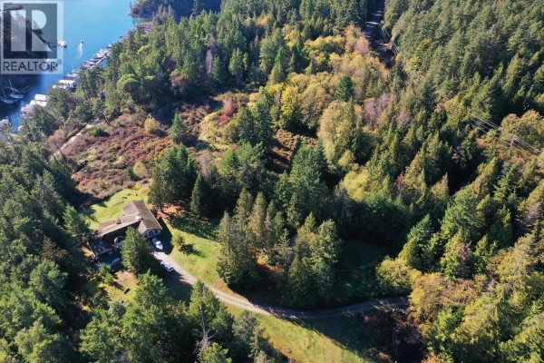 10113 10131 Mercer Road, Halfmoon Bay, BC V7Z1B7 Photo 5