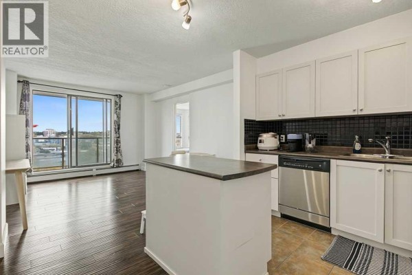 Primary Bedroom - 1012, 1111 6 Avenue Sw, Calgary, AB T2P5M5 Photo 5