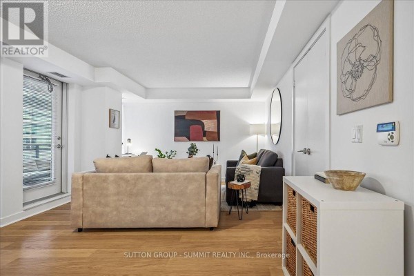 1012 - 100 Western Battery Road, Toronto, ON M6K3S2 Photo 5
