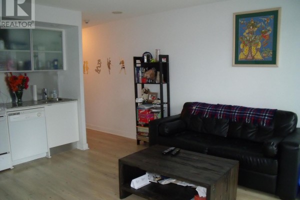 Dining room - 1012 - 25 Telegram Mews, Toronto, ON M5V3Z1 Photo 2