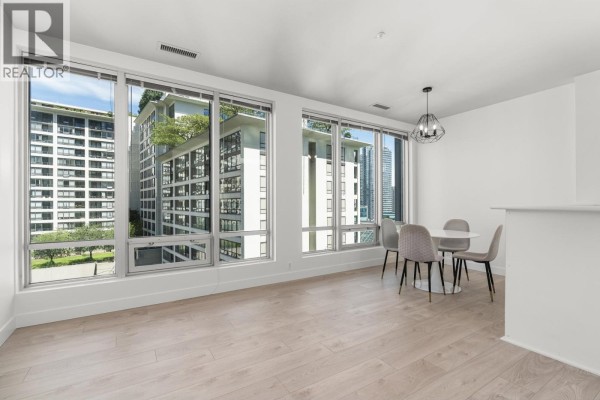 1012 989 Nelson Street, Vancouver, BC V6Z2S1 Photo 3
