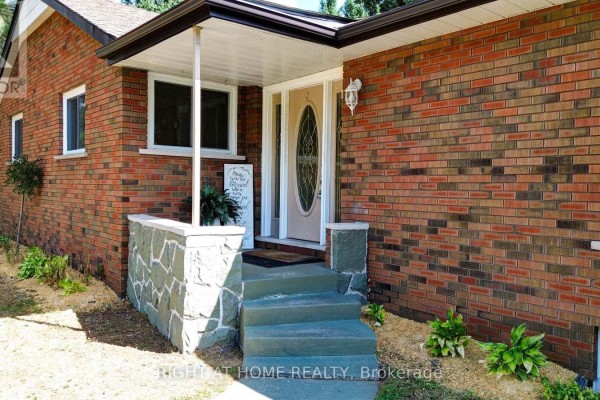1012 Clement Lake Road, Highlands East, ON, photo 3
