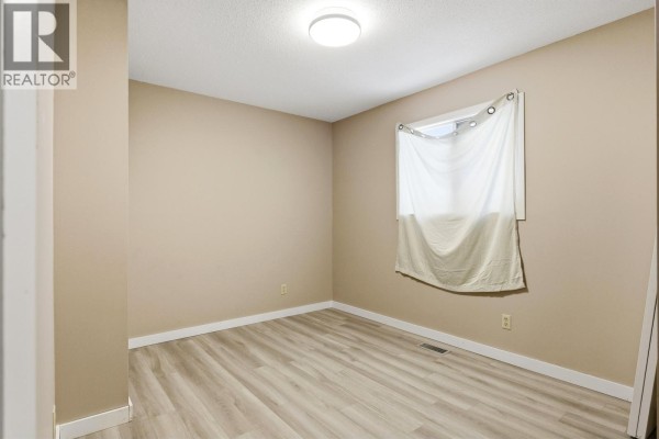 Living room - 1012 Conrad Crescent, Williams Lake, BC V2G3M4 Photo 3
