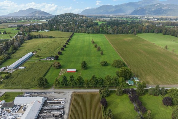 10125 Reeves Road, East Chilliwack, Chilliwack, BC V2P6H4 Photo 3