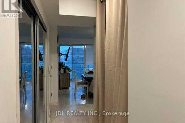 Primary Bedroom - 1013 - 501 Yonge Street, Toronto, ON M4Y0G8 Photo 2