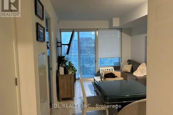 Den - 1013 - 501 Yonge Street, Toronto, ON M4Y0G8 Photo 3