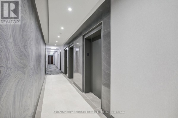 1014 - 85 Bloor Street E, Toronto, ON, photo 3