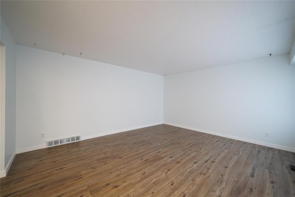 Bedroom - 1014 Fleming Avenue, Winnipeg, MB R2K1V8 Photo 4