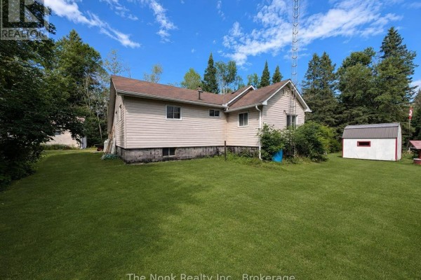 1014 Irondale Road, Minden Hills, ON, photo 2