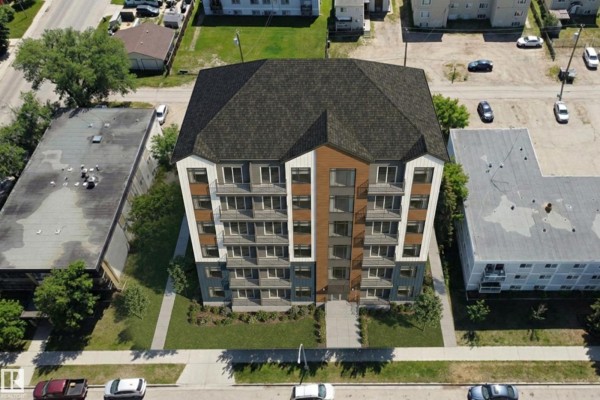 10145 & 10155 155 St Nw, Edmonton, AB T5P2L6 Photo 4