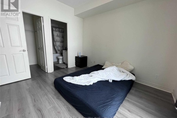 Bedroom 2 - 1015 - 339 Rathburn Road W, Mississauga, ON L5B0K6 Photo 5