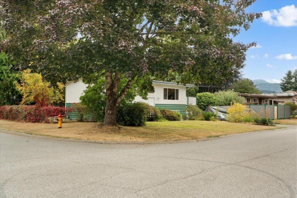 Primary Bedroom - 10151 Wedgewood Drive, Fairfield Island, Chilliwack, BC V2P6C1 Photo 4