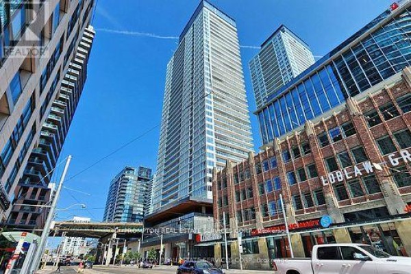 Den - 1016 - 17 Bathurst Street, Toronto, ON M5V0N1 Photo 4