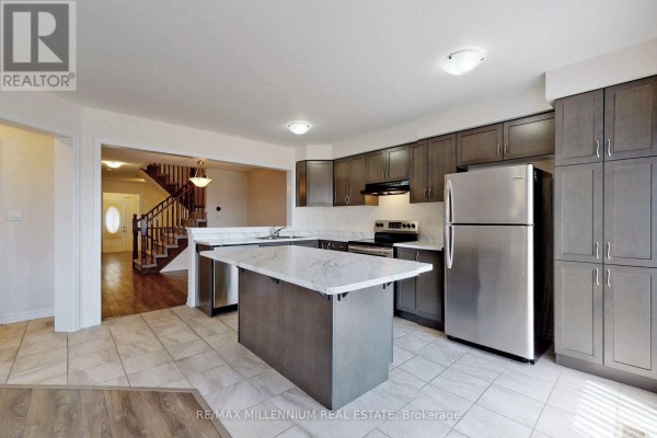 1017 Cameo Street, Pickering, ON L1X0G3 Photo 2