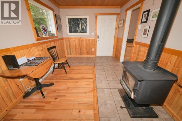 4pc Bathroom - 1017 Hume Street, Slocan, BC V0G2C0 Photo 3