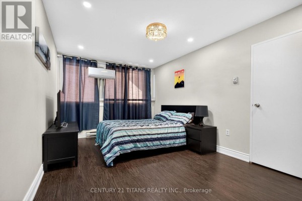 1018 - 100 Mornelle Court, Toronto, ON, photo 3