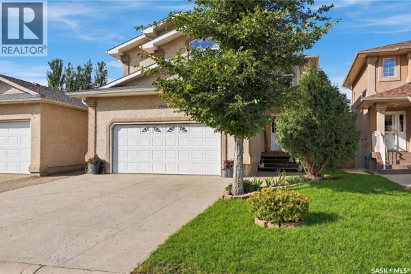 2pc Bathroom - 1018 Gull Road, Regina, SK S4N7S1 Photo 2