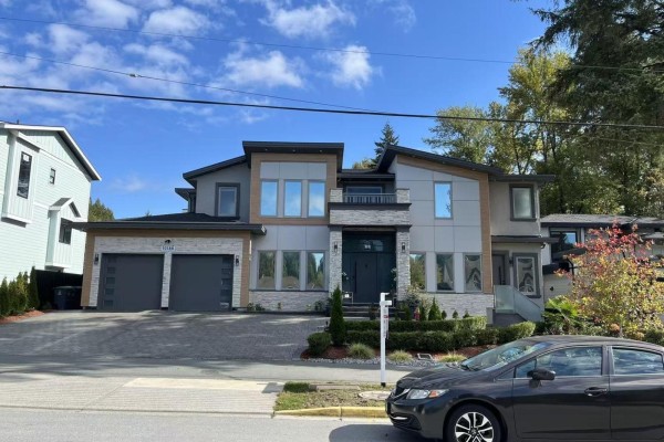 10188 161st Street, Surrey, BC V4N2J7 Photo 2