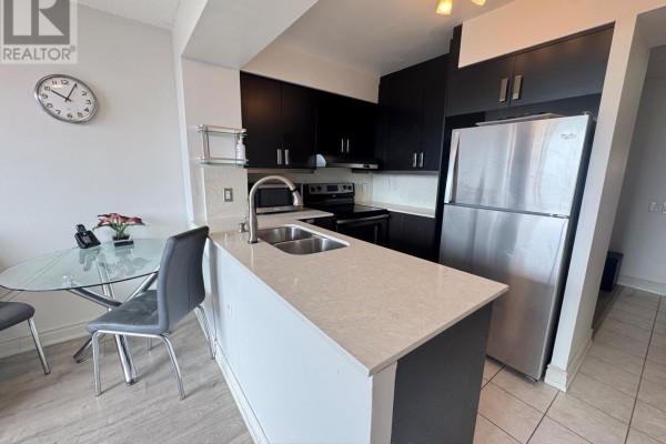 Kitchen - 1019 - 9015 Leslie Street, Richmond Hill, ON L4B4J8 Photo 2