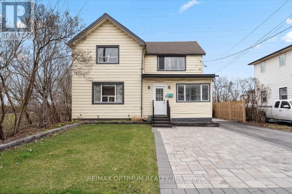 Bedroom 3 - 1019 Beach Boulevard, Hamilton, ON L8H6Z8 Photo 4