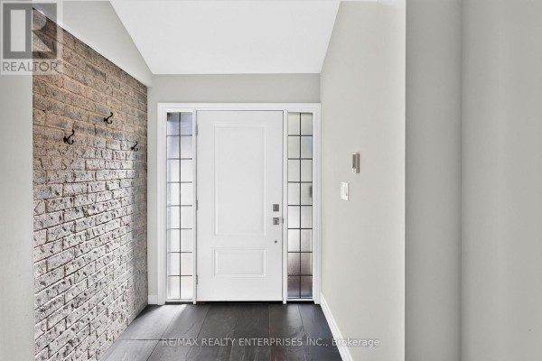 Family room - 1019 Mesa Crescent, Mississauga, ON L5H3T6 Photo 5