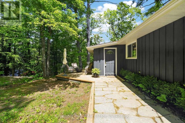 Kitchen - 1019 Old Bala Road, Muskoka Lakes), ON P0C1A0 Photo 5