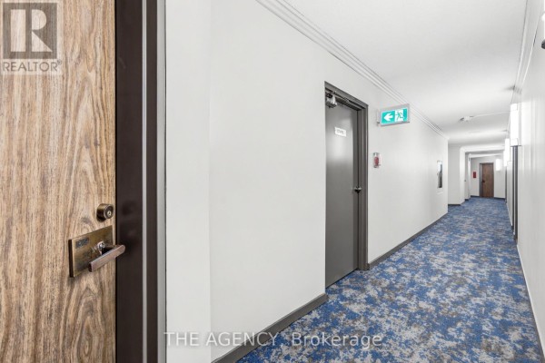 1019b - 2360 Dundas Street W, Toronto, ON, photo 3