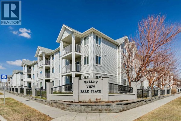 Dining room - 102, 6102 Valleyview Park Se, Calgary, AB T2B3R6 Photo 2