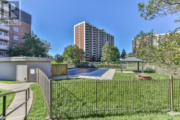 102 - 1106 Jalna Boulevard, London South, ON N6E2R9 Photo 3