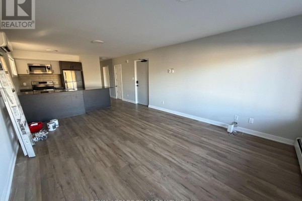 102 - 1305 Summerville Avenue, Ottawa, ON K1Z8G7 Photo 4