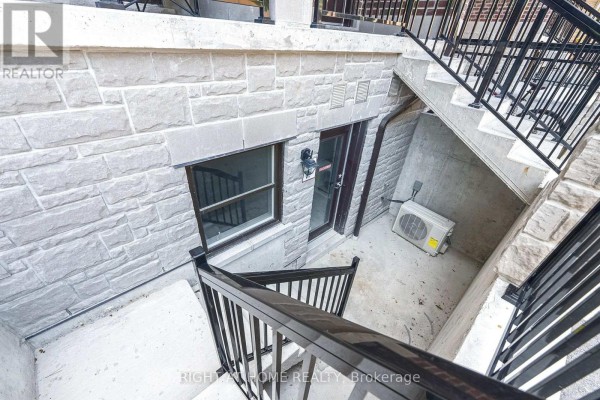 102 - 15100 Yonge Street, Aurora, ON, photo 3