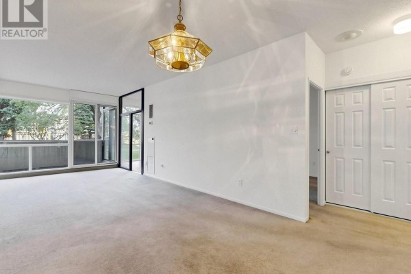 Primary Bedroom - 102 - 1555 Finch Avenue E, Toronto, ON M2J4X9 Photo 4
