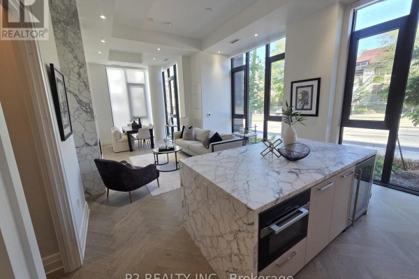 102 - 2 Forest Hill Road, Toronto, ON M4V2L3 Photo 4