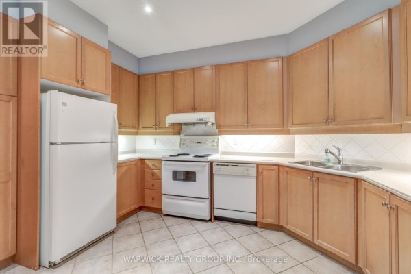 Kitchen - 102 - 228 Bonis Avenue, Toronto, ON M1T3W4 Photo 5