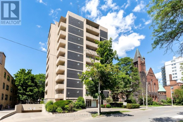 102 - 34 Walmer Road, Toronto