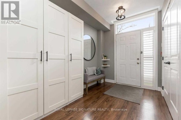 Dining room - 102 - 3400 Lake Shore Boulevard W, Toronto, ON M8W4Z9 Photo 3