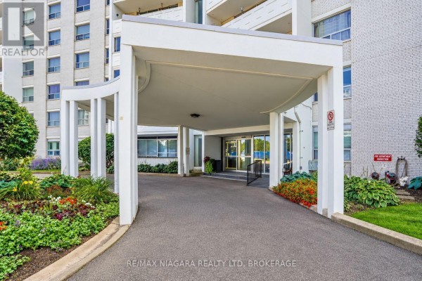 102 - 35 Towering Heights Boulevard, St  Catharines, ON, photo 2