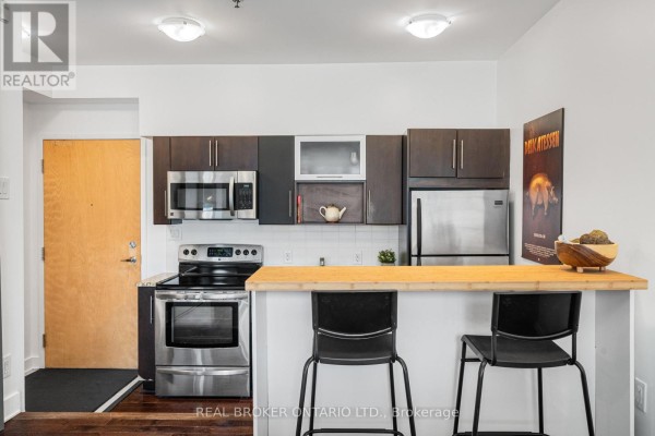 102 - 360 Cumberland Street, Ottawa, ON K1N0B1 Photo 2