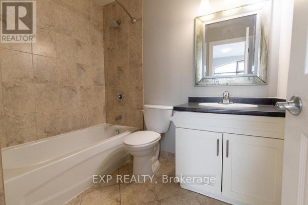 40 Front Street N, Thorold, ON, photo 2