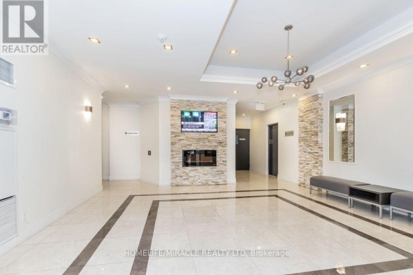 102 - 8 Silver Bell Grove, Toronto, ON M1B4Z3 Photo 4