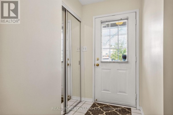 102 - 86 Joymar Drive, Mississauga, ON L5M7Z6 Photo 4