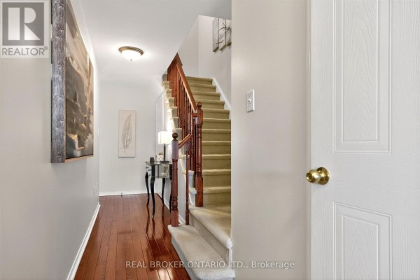 102 - 86 Joymar Drive, Mississauga, ON L5M7Z6 Photo 5