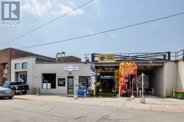 102 - 88-142 Cawthra Avenue, Toronto, ON M6N3C2 Photo 2