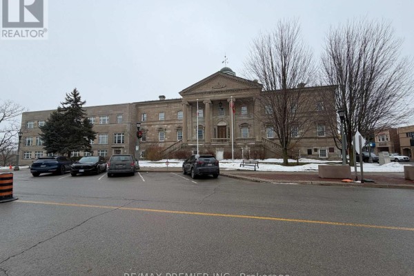 102-05 - 3 Cross Street, Welland, ON L3B5X6 Photo 4