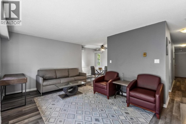 102 107 W 27th Street, North Vancouver, BC V7N4G5 Photo 5